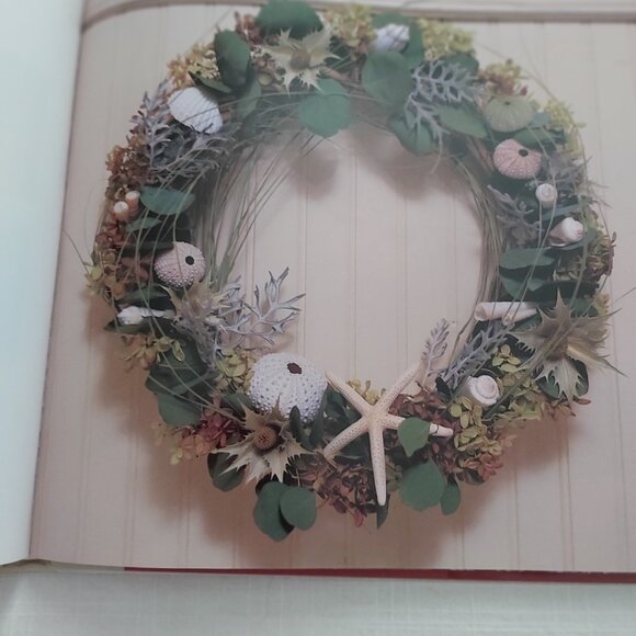 BOOK - DRIED FLOWERS FOR ALL SEASONS - BRAND NEW - Picture 5 of 5